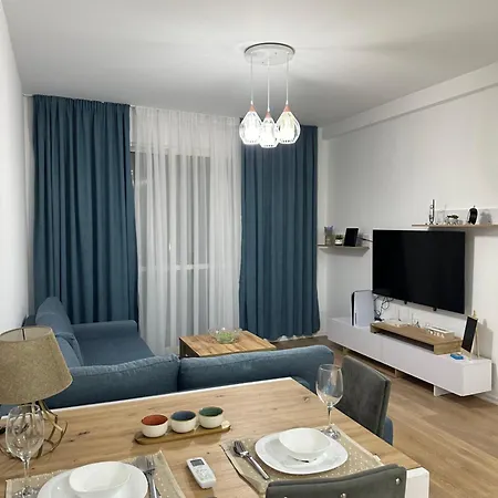 Xhm Apartment 1 Tirana Exterior photo