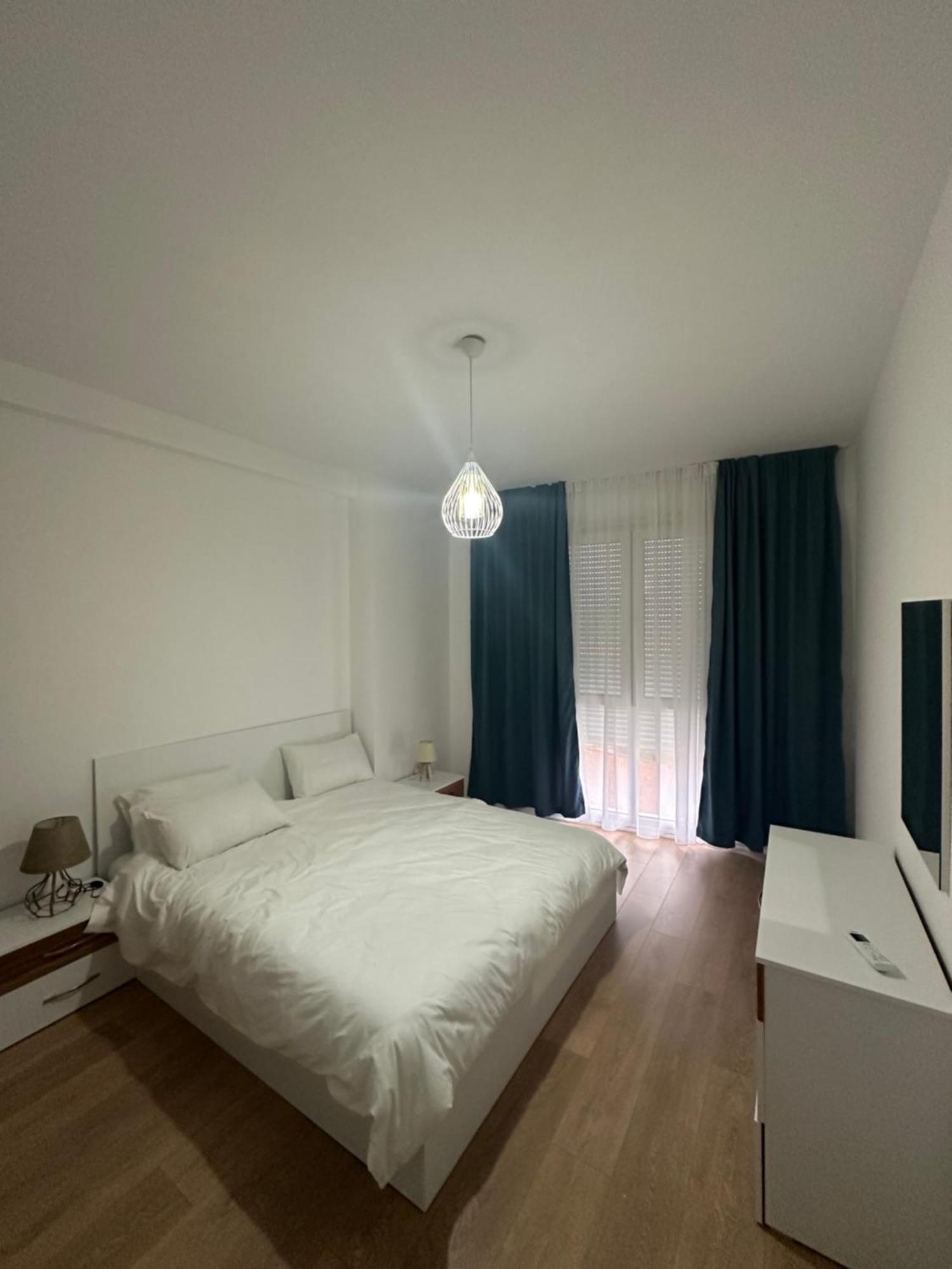 Xhm 1 Apartment